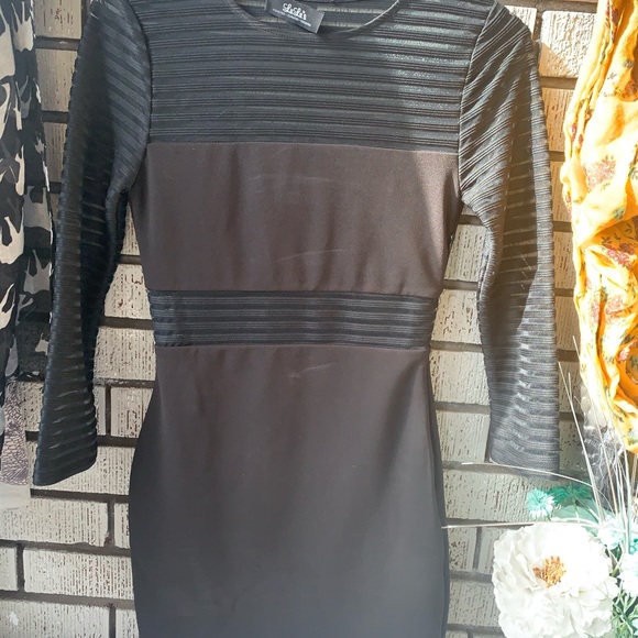 Sexy lulus black dress - Picture 2 of 6